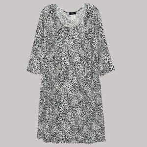 JBS Womens Shift Dress Size 2X Black White Animal Print 3/4 Sleeve Chic Y2K